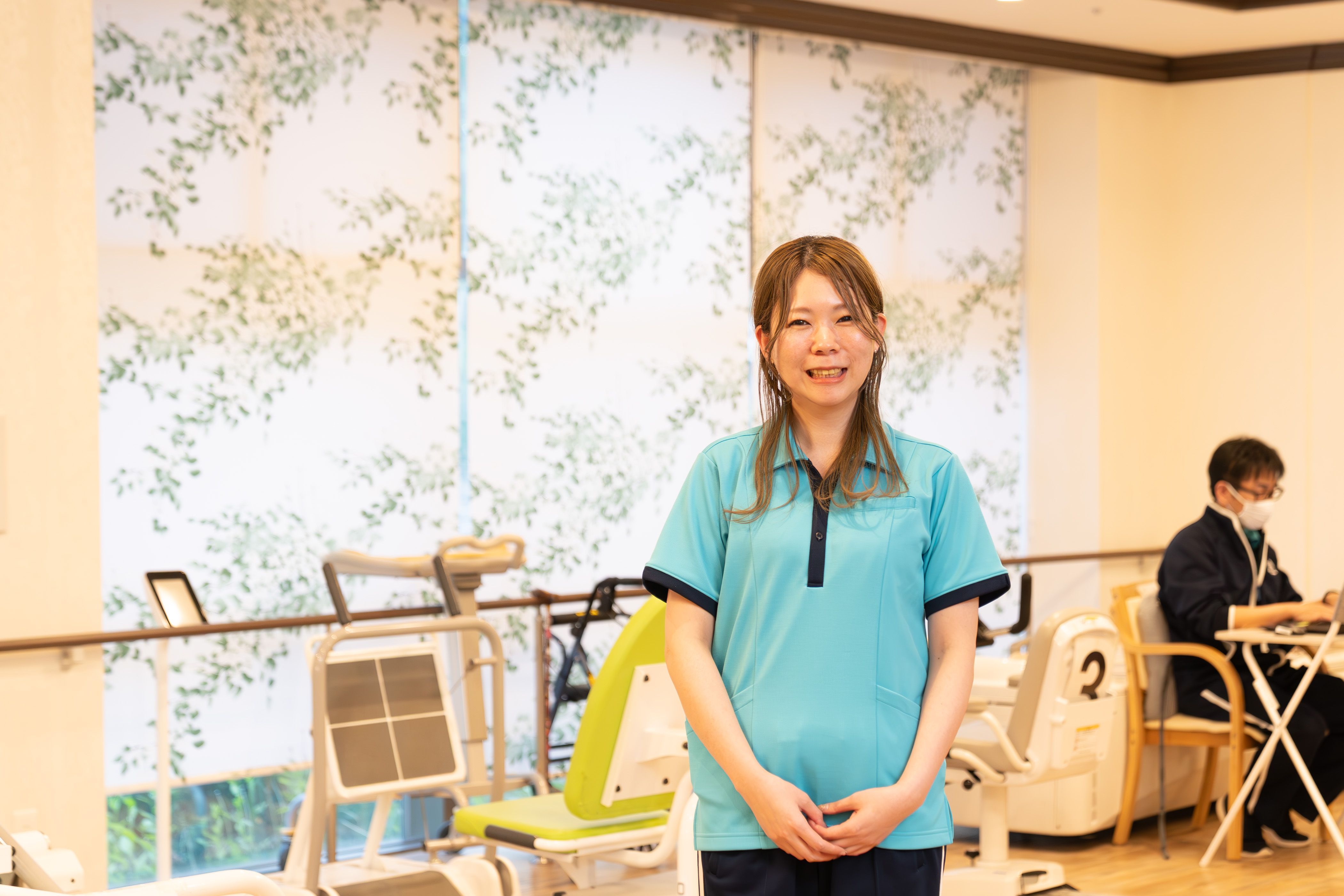 未経験から介護のリーダーに。心に寄り添うケアを。