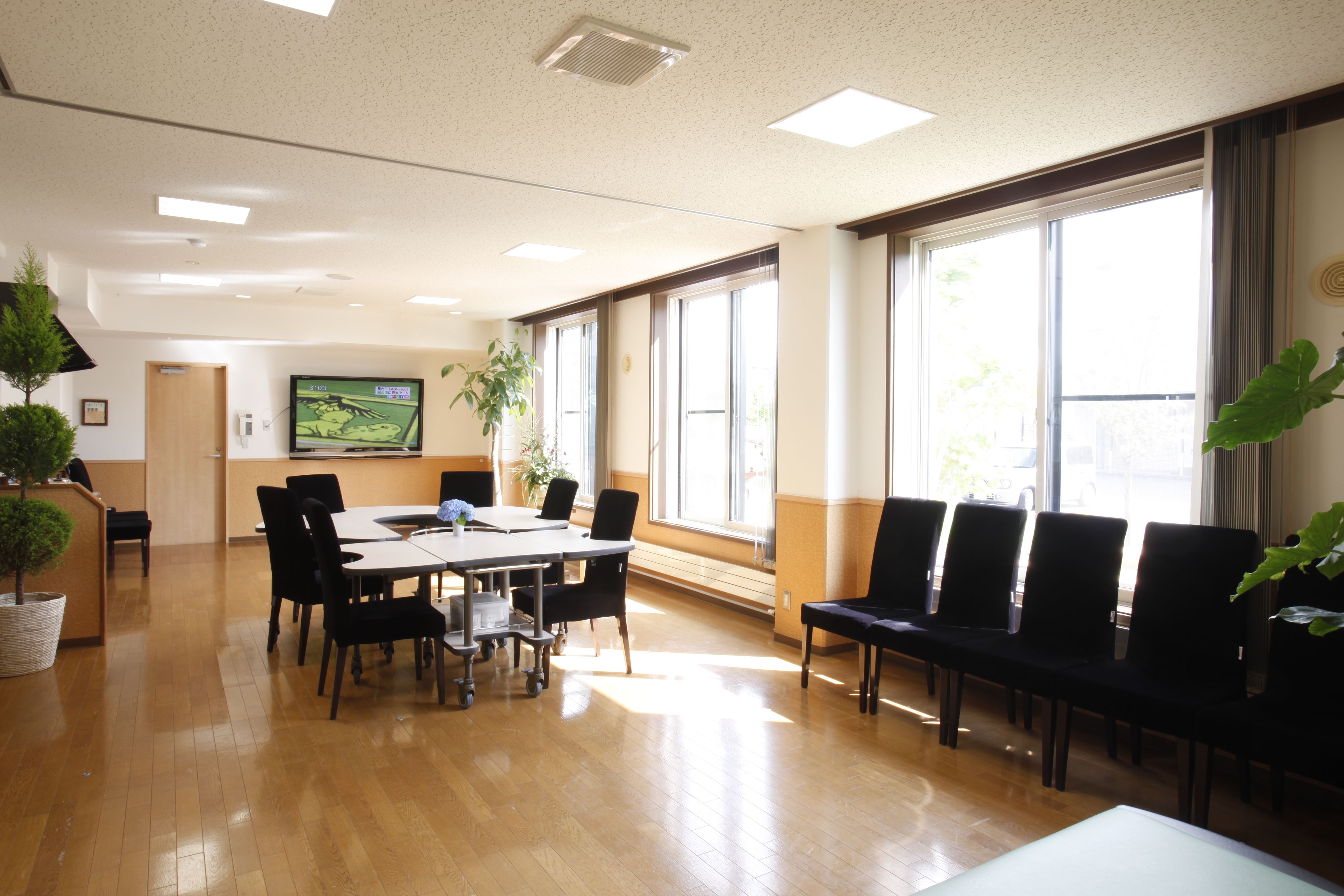 ノアガーデン B館の画像